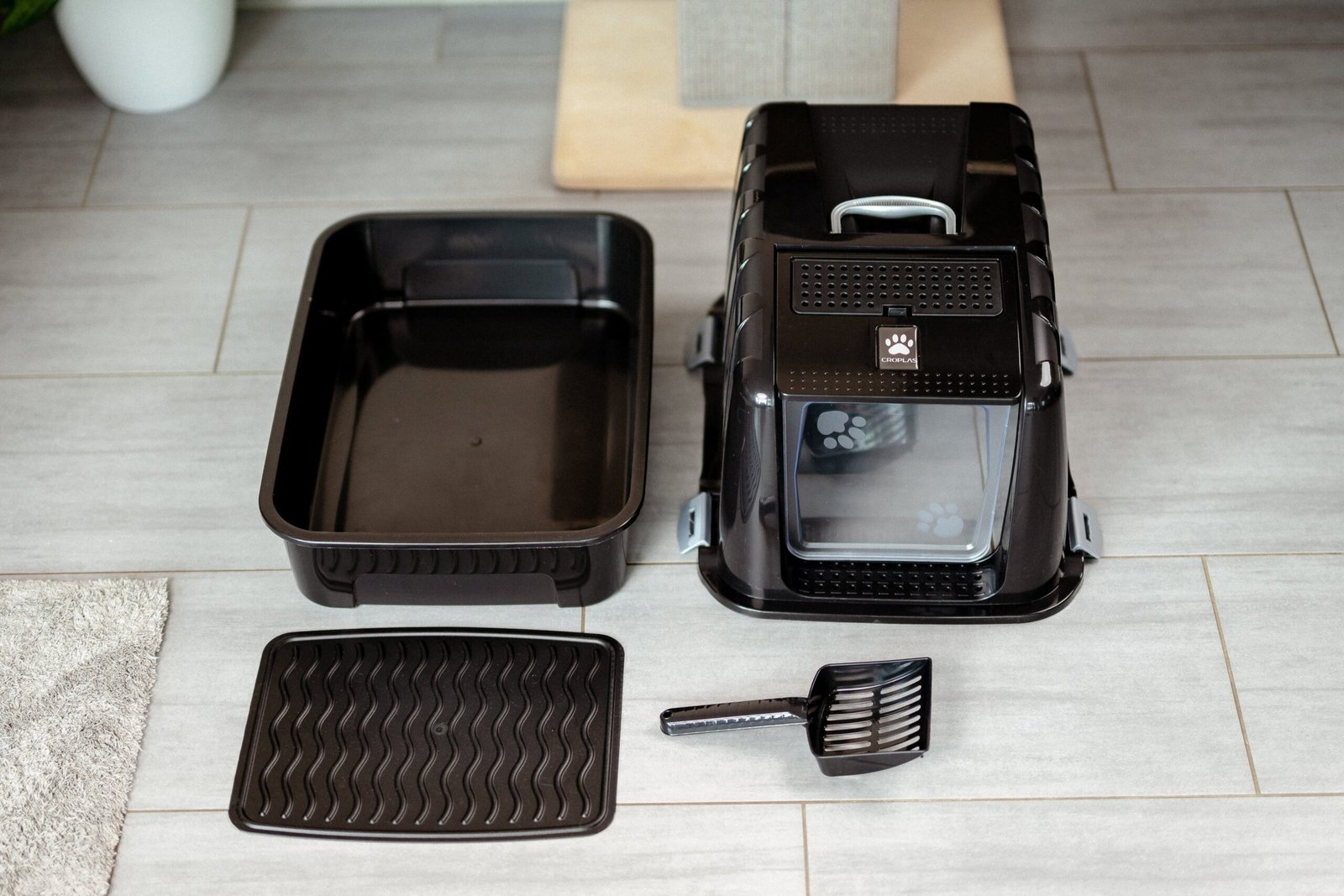 How Often to Completely Clean Cat Litter Box: Ultimate Guide