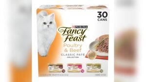 Fancy Feast Poultry & Beef Classic Pate Review – 30 Can Pack